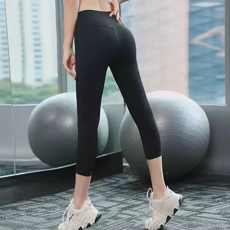 Plus Size Hip Raise Yoga Pants for Curvy Women Style