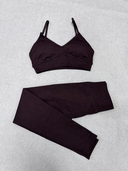 Quick Dry V Neck Sports Bra and Yoga Pants Set for Women, 90% Nylon 10% Spandex Moisture Wicking Two Piece Gym Fitness Workout Outfit, Strappy Crop Top Full Length Activewear for Running Training