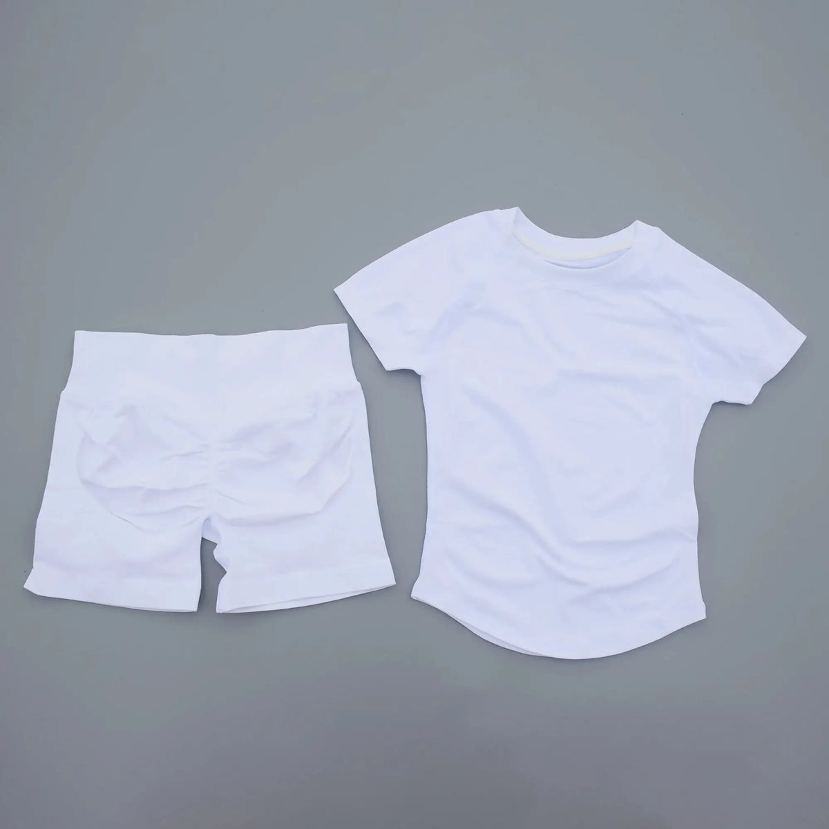 2 Pieces AURA IMPACT Sports Sets Short Sleeve Seamless Yoga Top Fitness Set Women Workout Running Sports Shorts Gym Suit