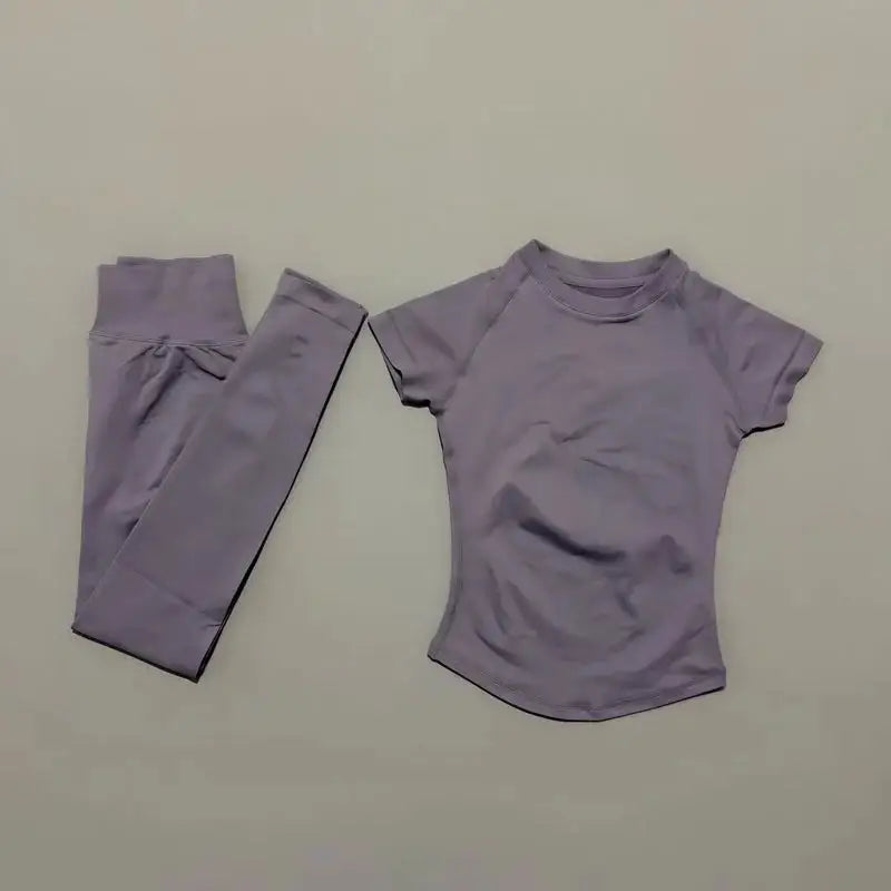 Move Confidently Seamless Yoga Set