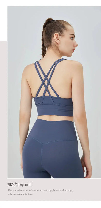 Women's Cross Back Yoga Bra for Gym Fitness Solid Color