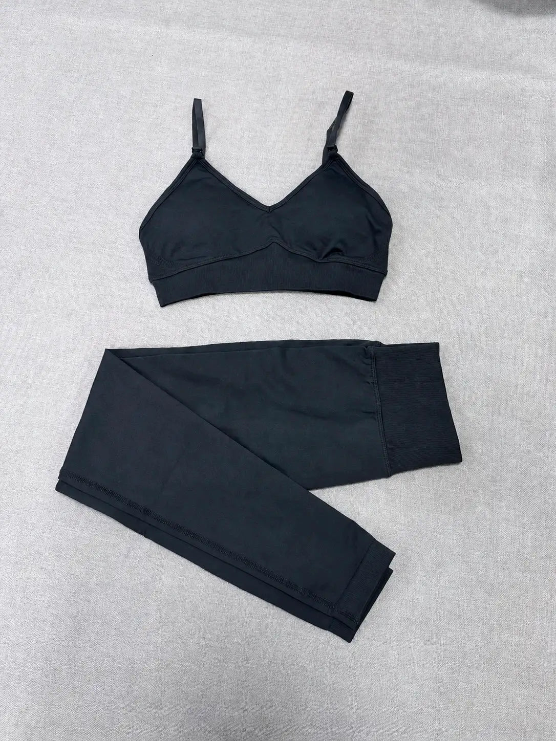 Quick Dry V Neck Sports Bra and Yoga Pants Set for Women, 90% Nylon 10% Spandex Moisture Wicking Two Piece Gym Fitness Workout Outfit, Strappy Crop Top Full Length Activewear for Running Training