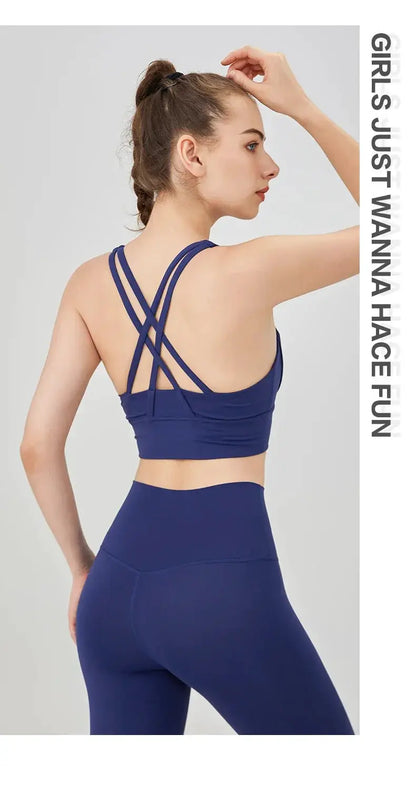 Women's Cross Back Yoga Bra for Gym Fitness Solid Color