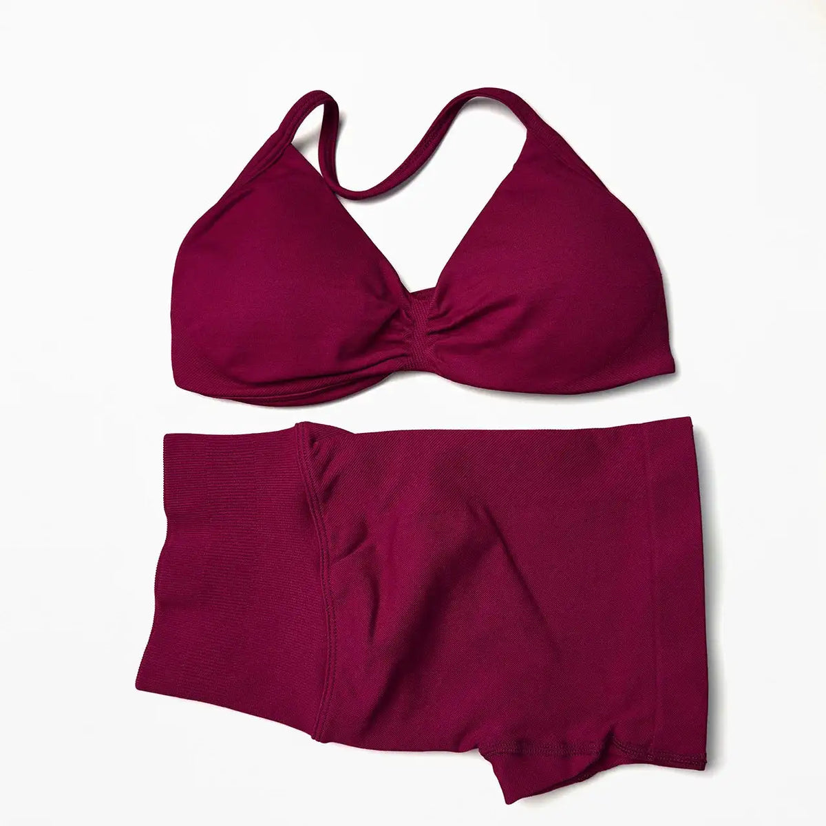 Seamless 2 Pieces Strappy Yoga Halter Bras Sets Scrunch Butt Sports Shorts Quick Dry Backless Gym Crop Tops with Pad Push Up Set