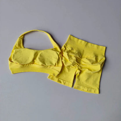 2 Pieces Women's Yoga Suit Seamless Fitness Gym Clothes Halter Sports Bra with Matching Shorts Workout Set Gym Outfit