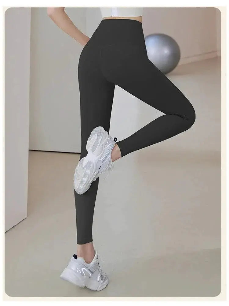 Sculpted Ribbed Yoga Leggings Fashionable High Waist Pants