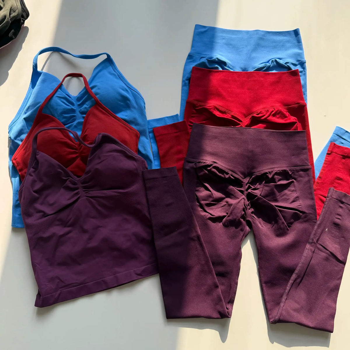 Perfect Silhouette Womens Yoga Set