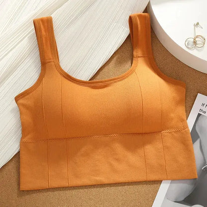 Seamless Women's Fitness Crop Top With Beautiful Back Design